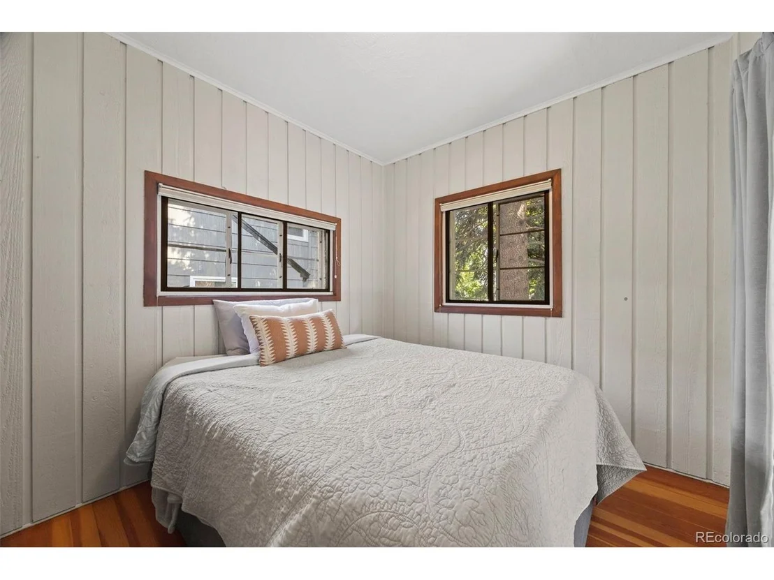 Photo of 2231 Columbine Ave