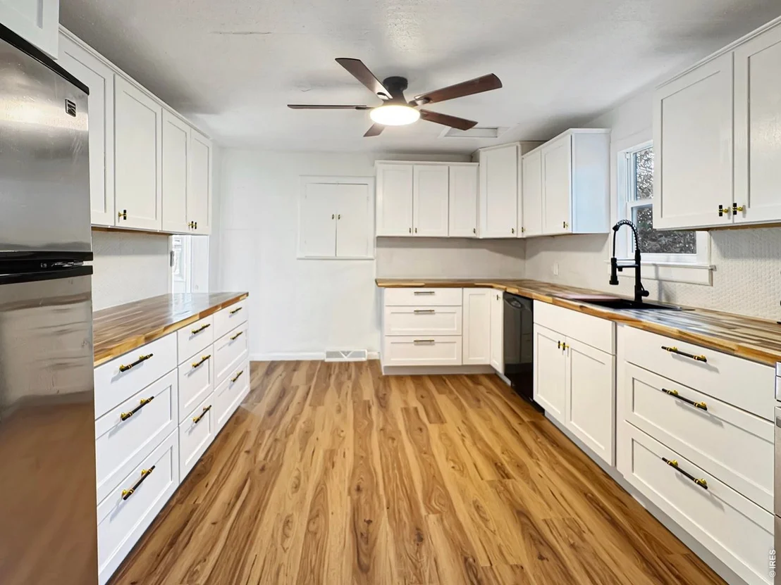 Photo of 504 N 6th Ave