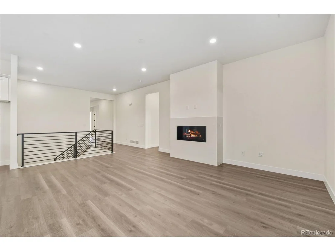 Photo of 1617 Winter Glow Dr