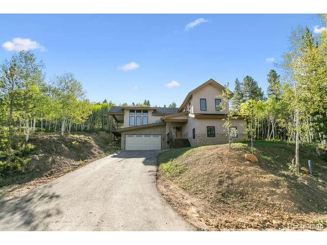 Photo of 110 County Road 8990