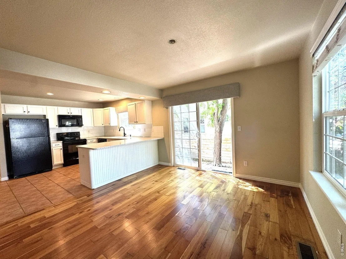 Photo of 1202 Della St