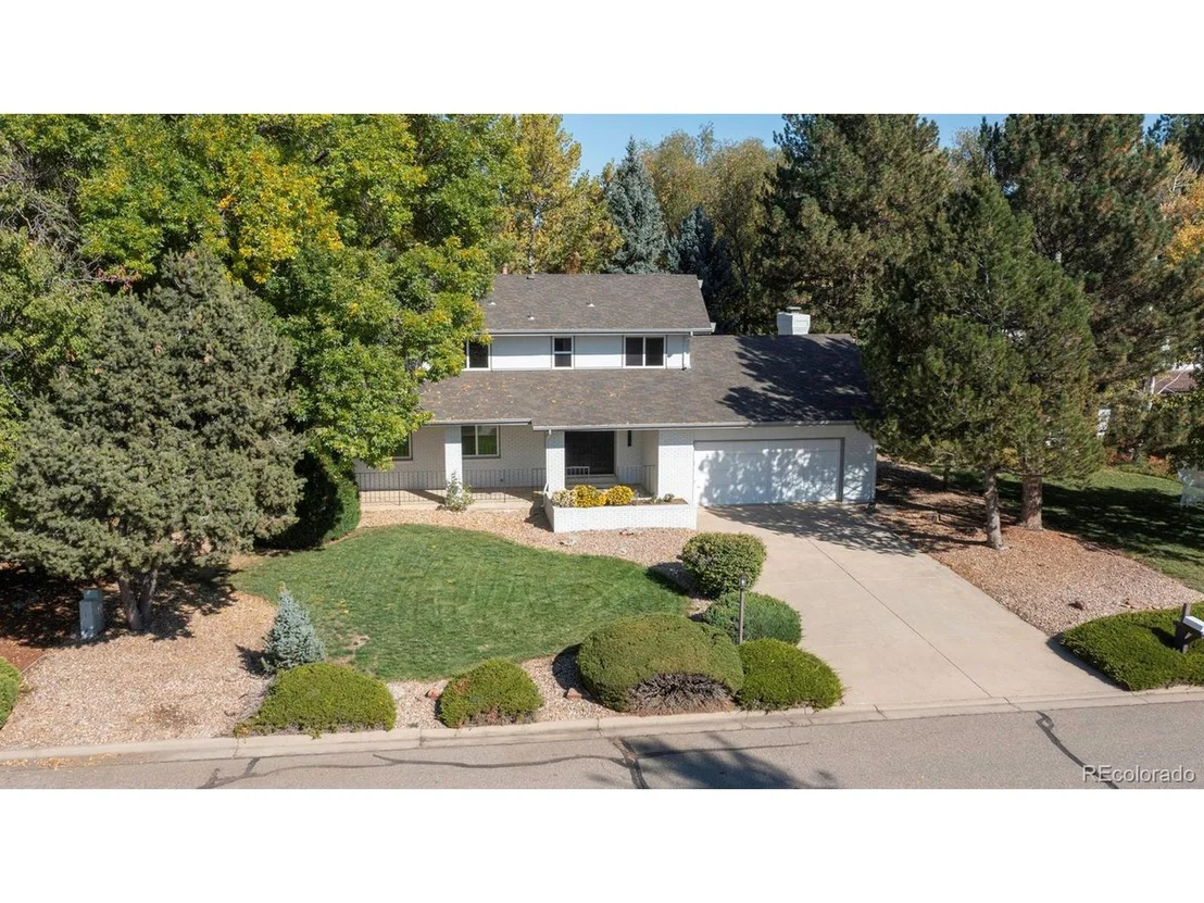 Photo of 6107 Old Brompton Rd