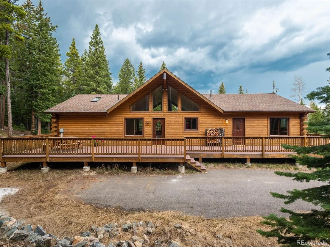 Photo of 225 Bear Claw Ln