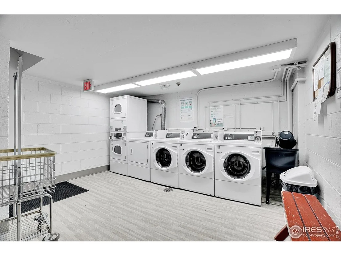 Photo of Unit 303 at 3150 Iris Ave
