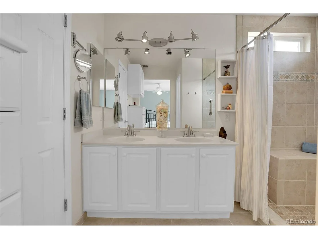 Photo of 10540 Tracewood Cir