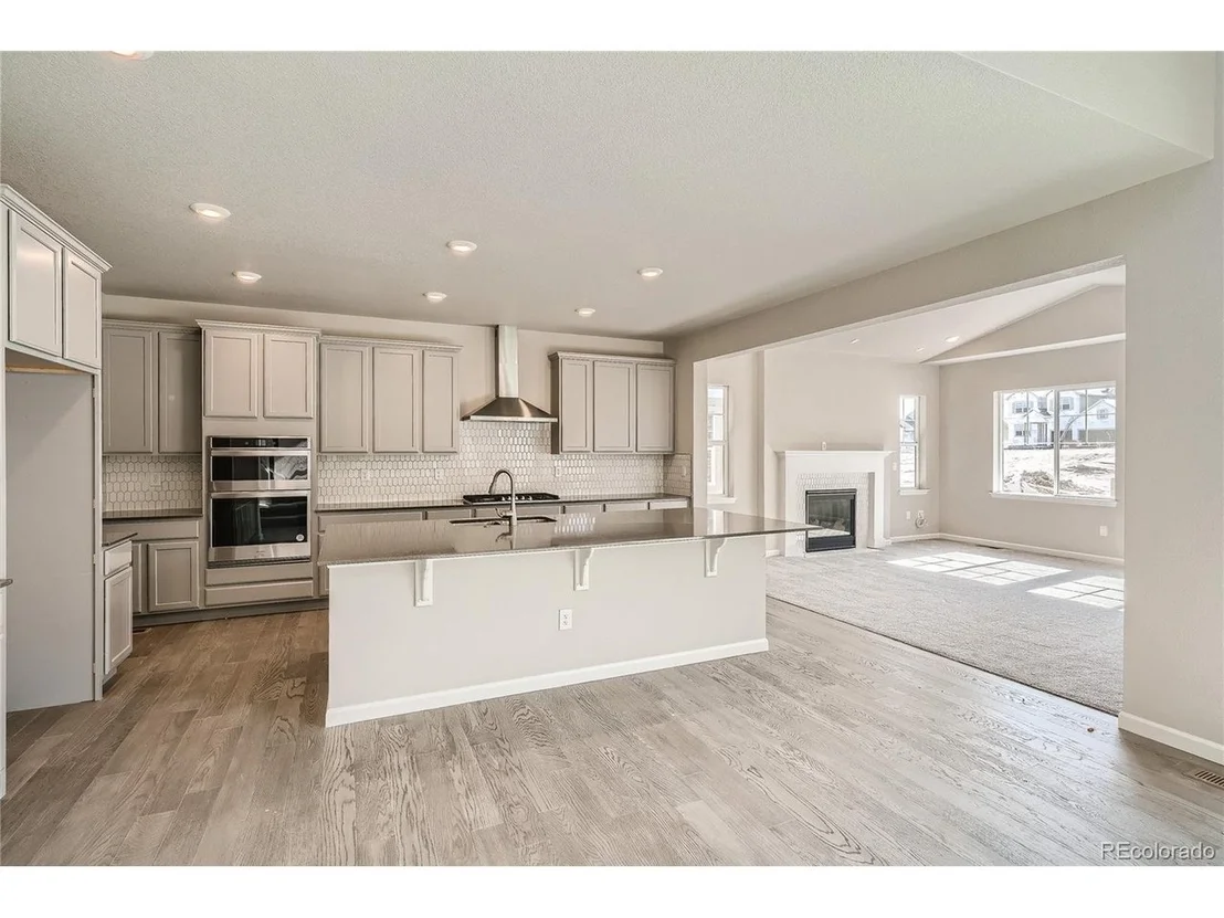 Photo of 1330 Colony Dr