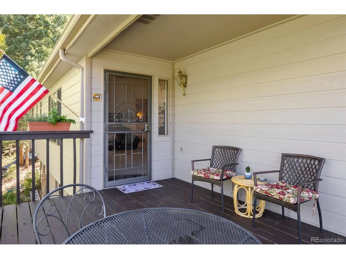 Photo of 145 Jackpine Ln