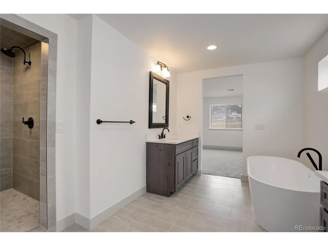 Photo of 9377 Iron Mountain Way