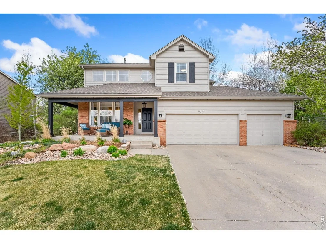 Photo of 2037 River West Dr