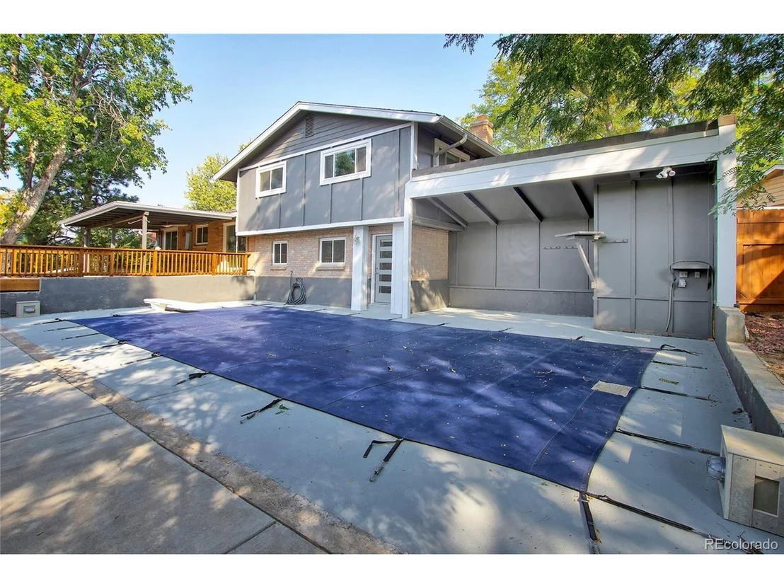 Photo of 1394 E Easter Cir