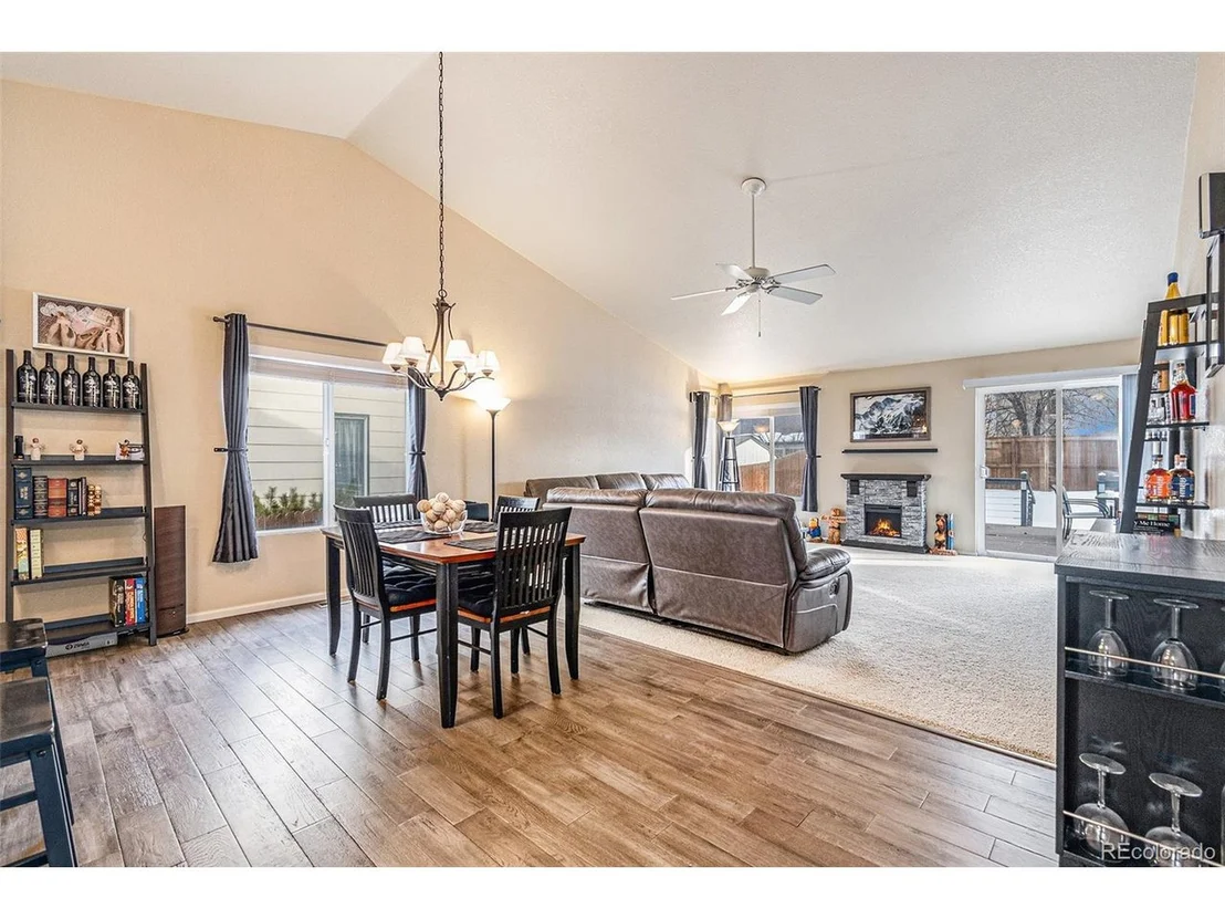 Photo of 5734 Hickory Cir