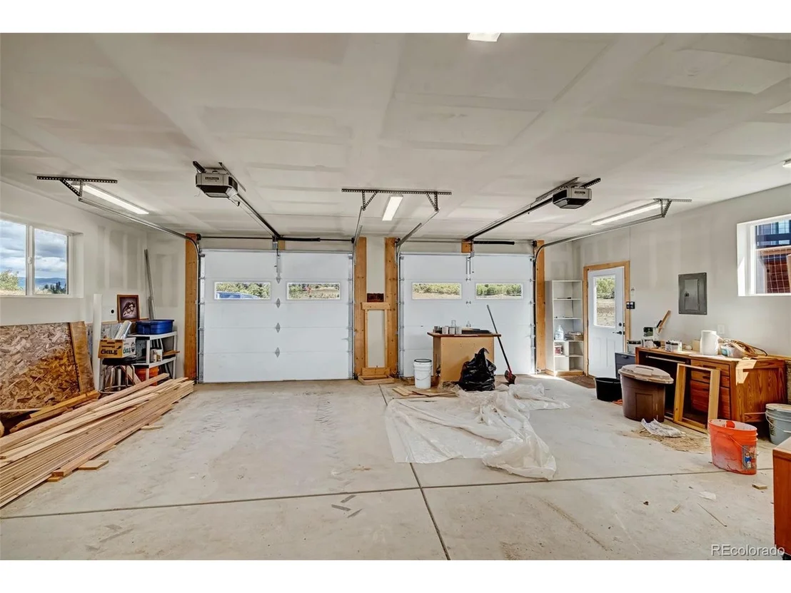 Photo of 2491 Stagestop Rd