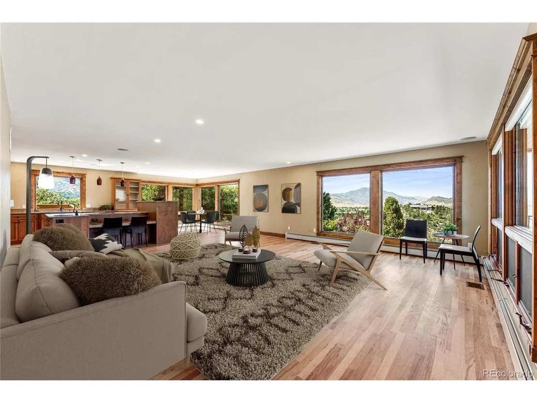 Photo of 5970 Crestbrook Dr