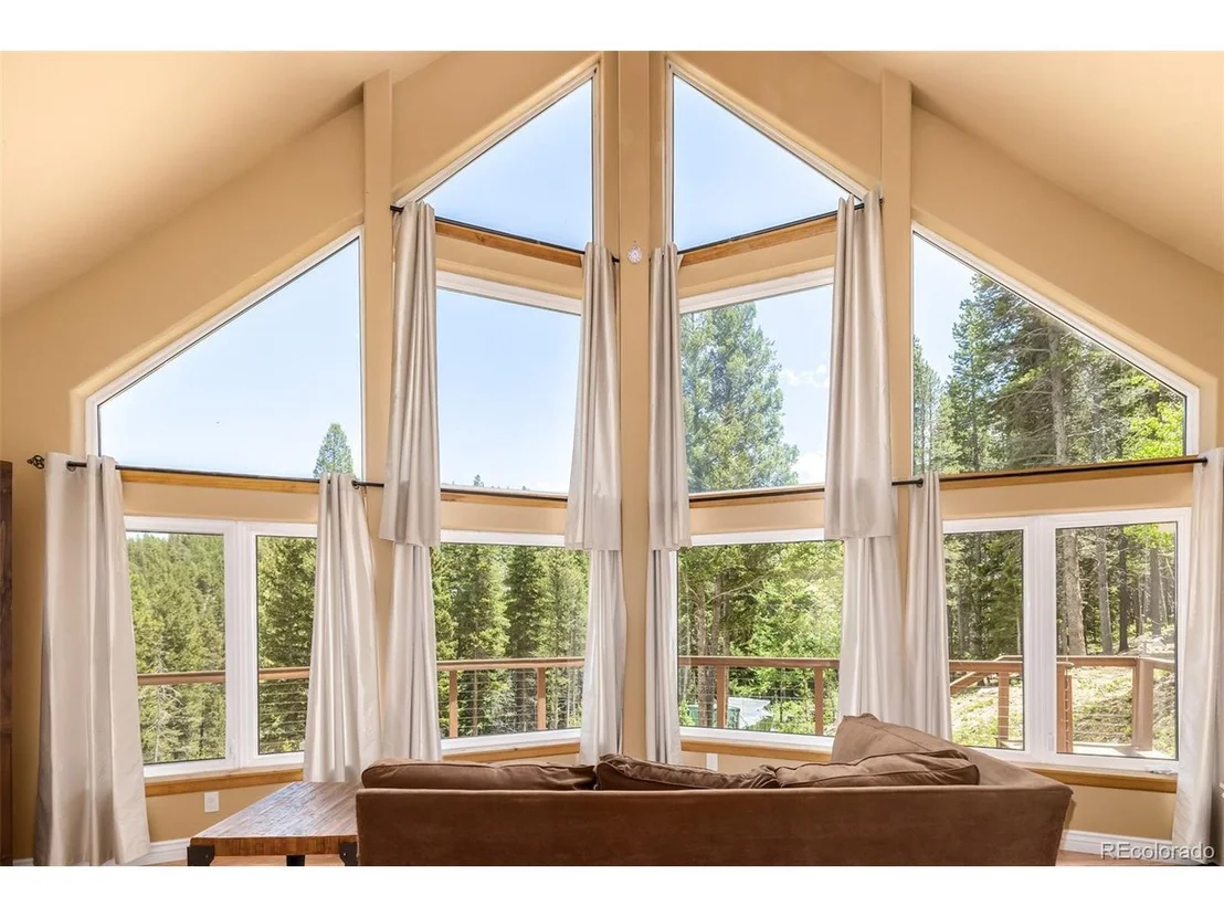 Photo of 2655 Gamble Gulch Rd