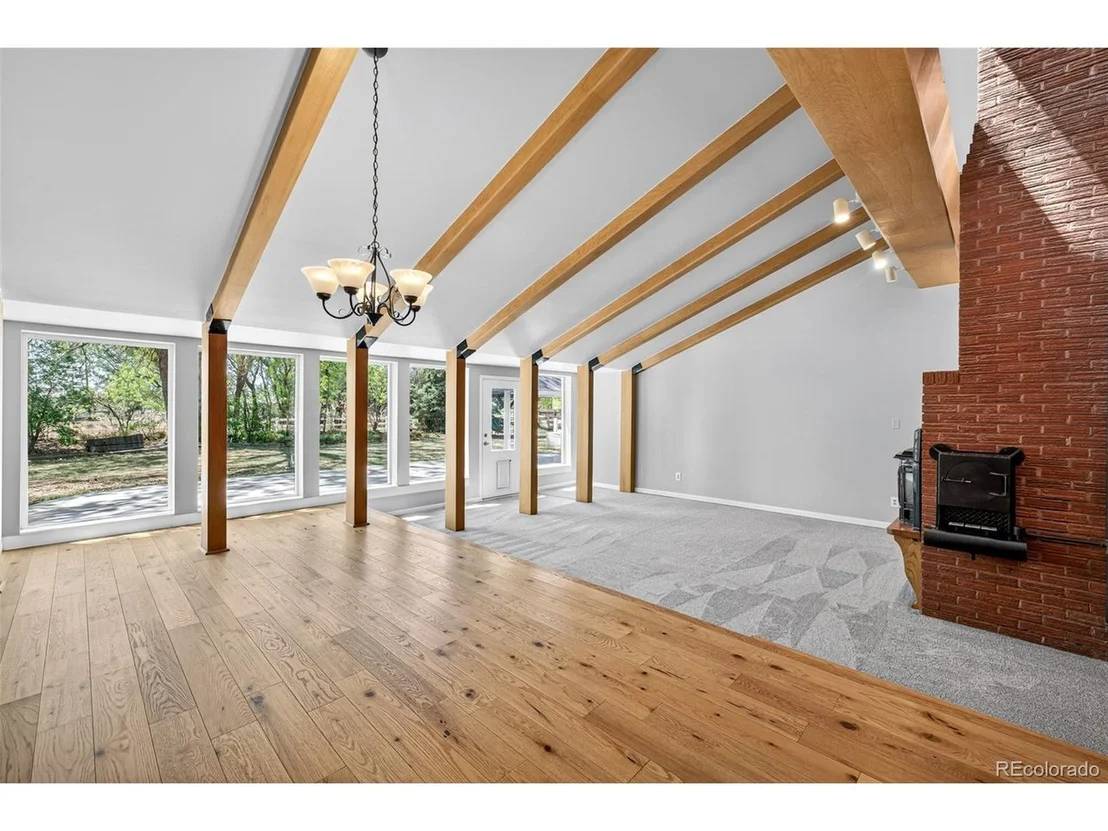 Photo of 1120 Meadowlark Dr