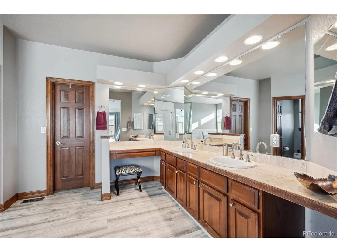 Photo of 6389 Umber Cir