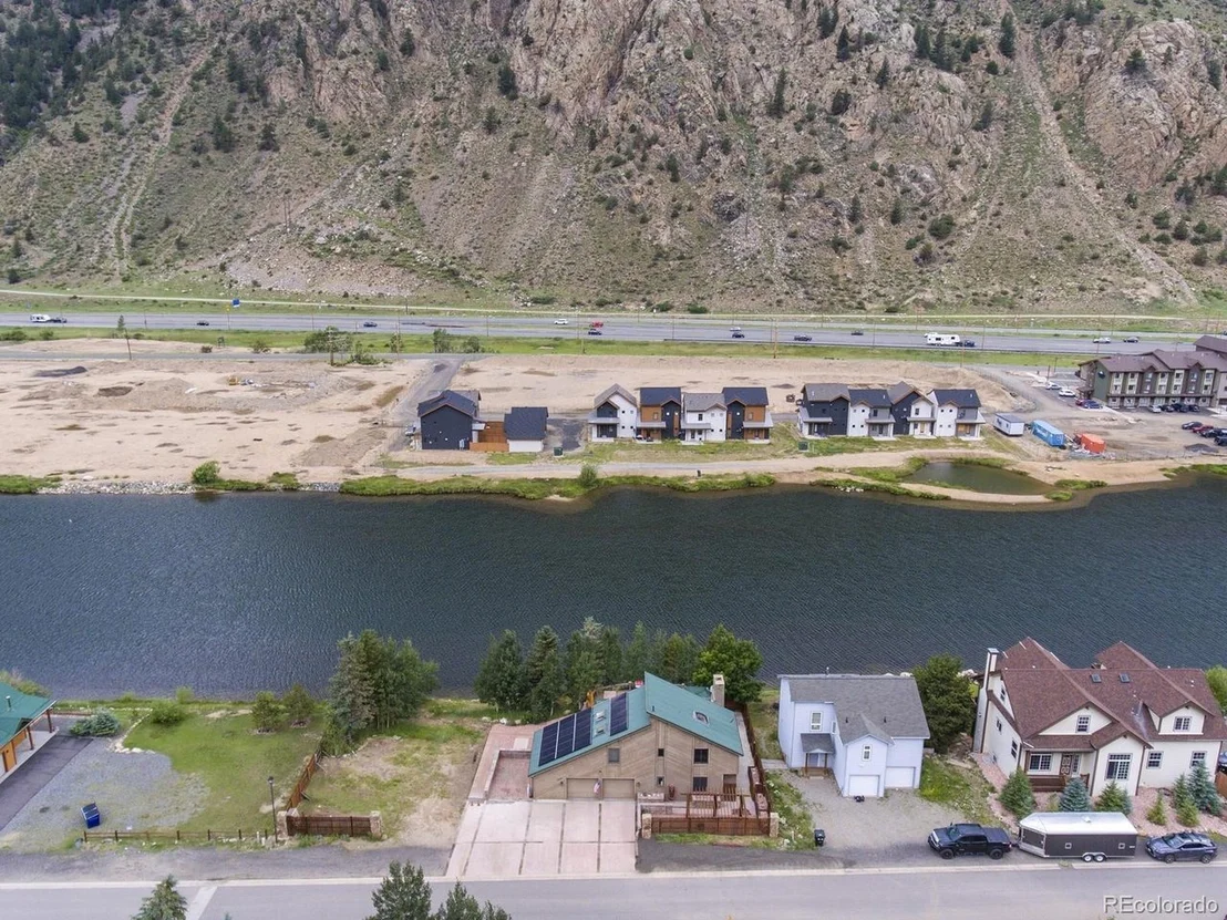 Photo of 2091 Clear Creek Dr