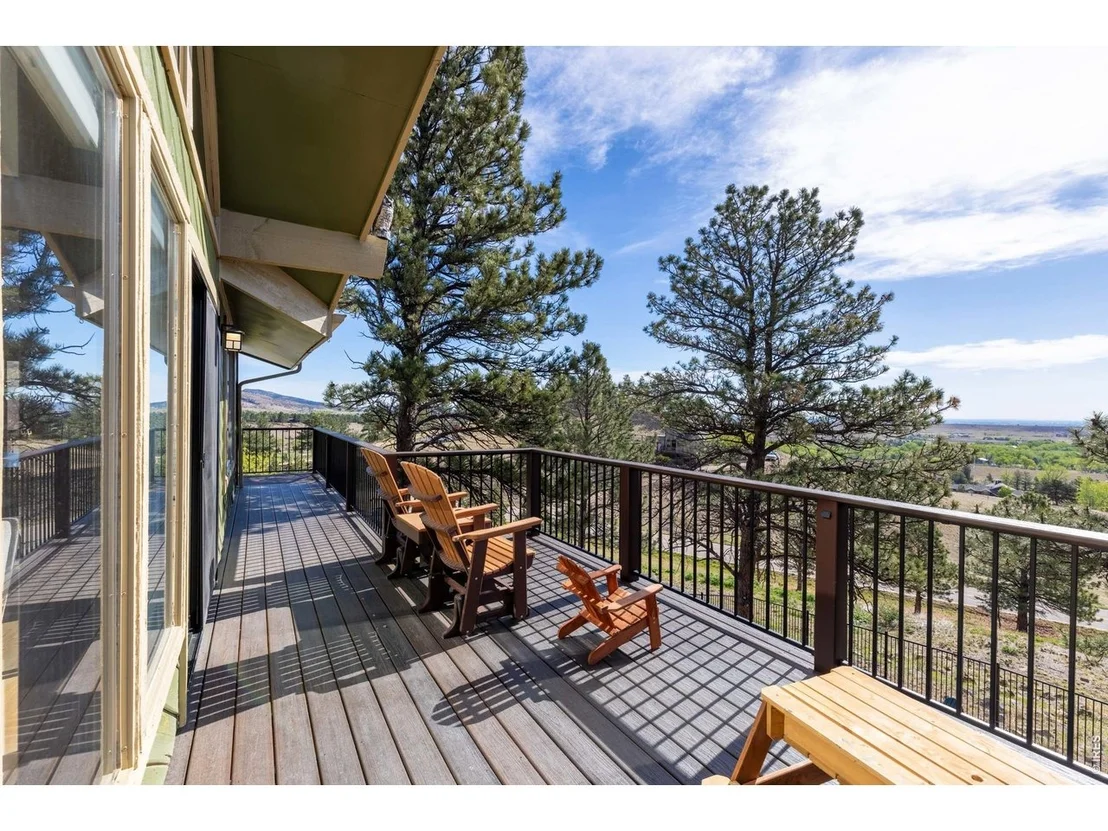 Photo of 8563 Middle Fork Rd