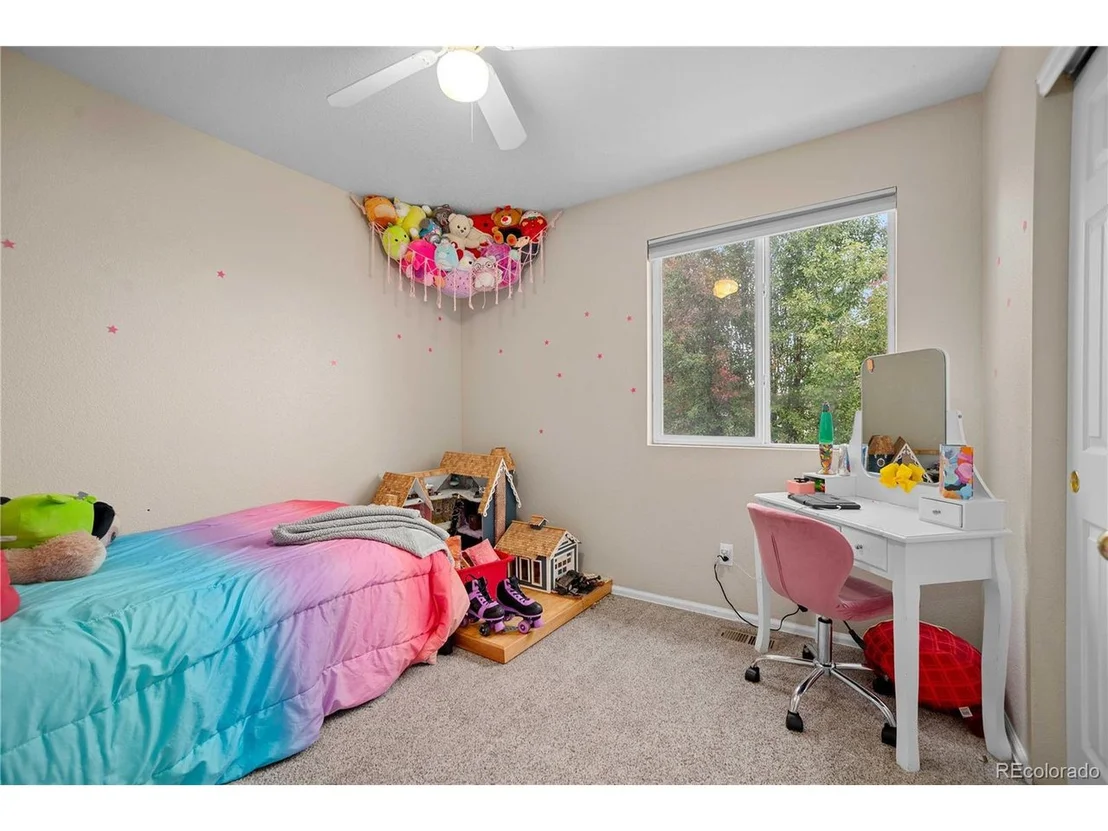 Photo of 6139 Shamrock Cir