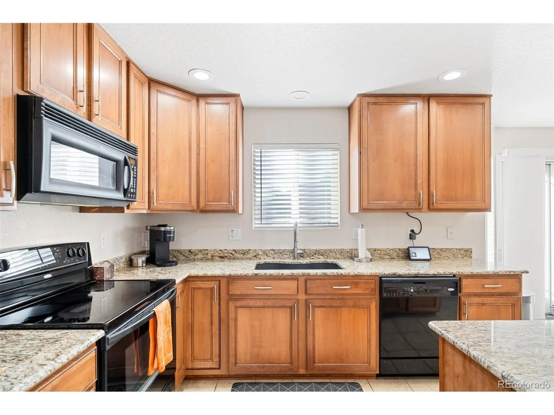 Photo of 5738 Hickory Cir