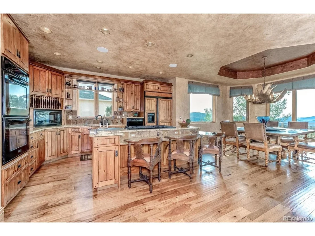 Photo of 13847 Gordon Ct