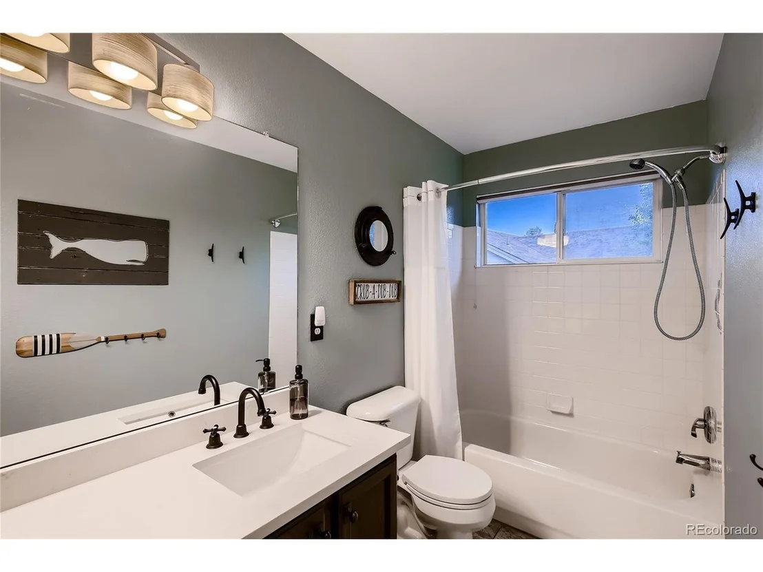 Photo of 13122 Pennsylvania Cir