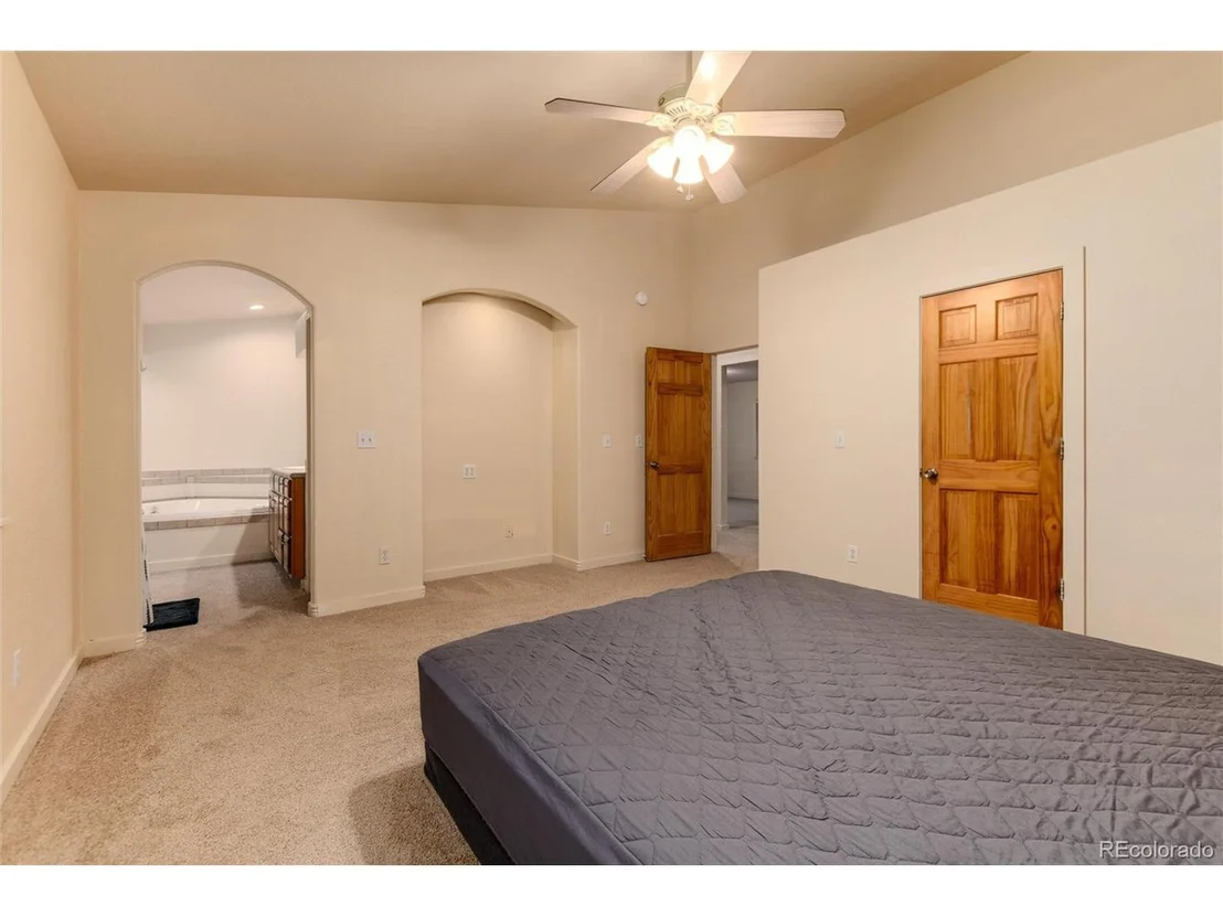 Photo of 250 Upper Forest Rd