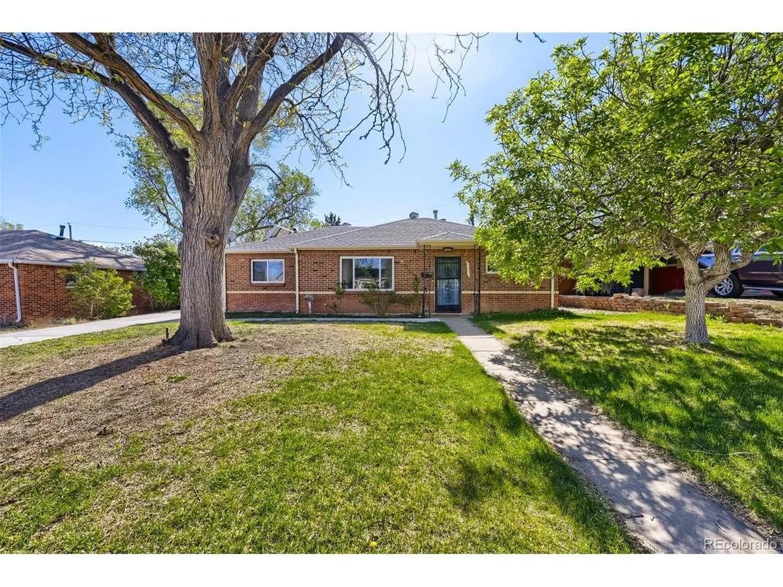 Photo of 9351 Nagel Dr