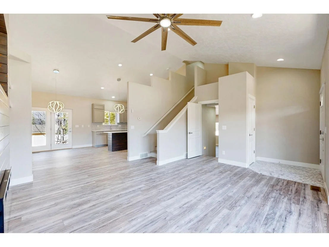 Photo of 617 62nd Ave