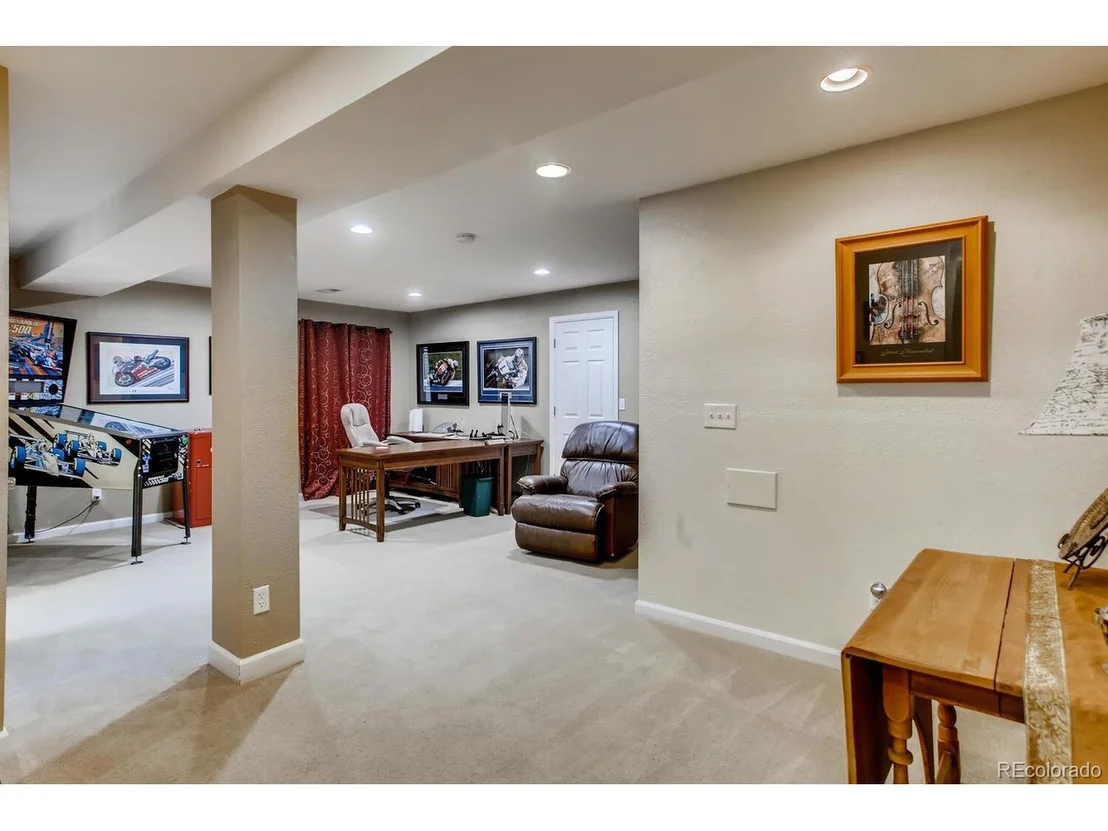 Photo of 5974 Stagecoach Ave