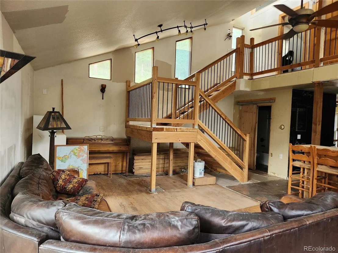 Photo of 760 N Pine Dr