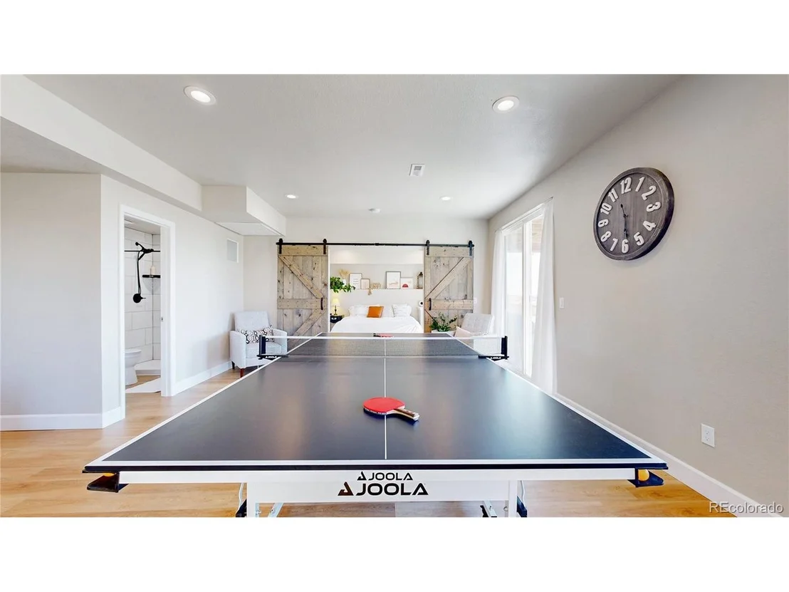 Photo of 416 Hyde Park Cir