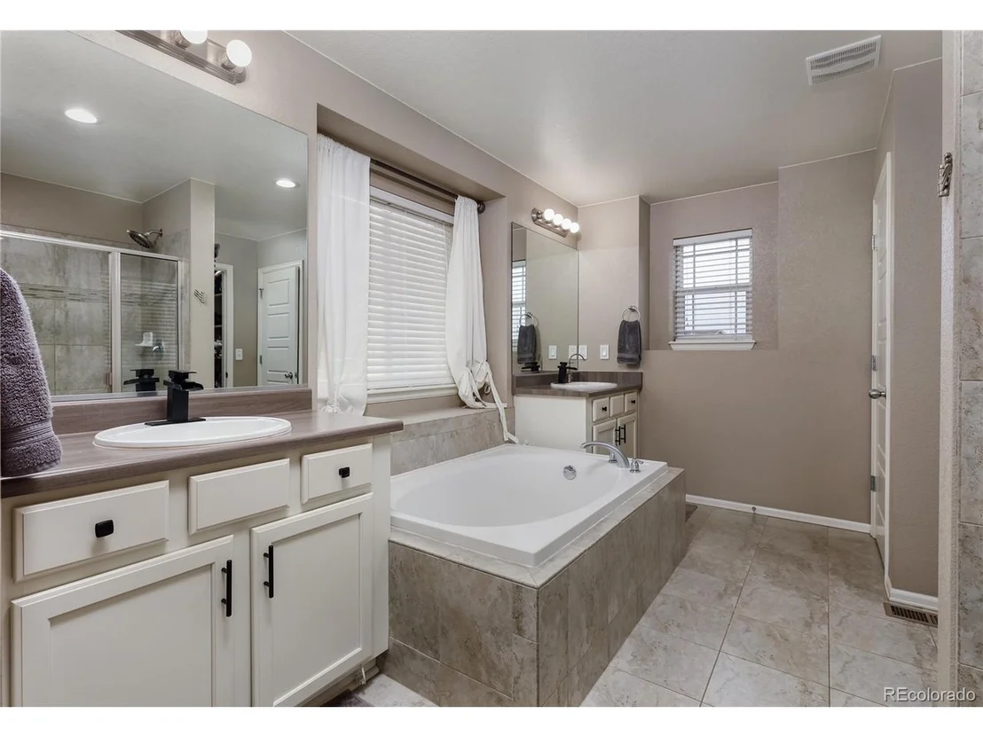 Photo of 10416 Bountiful St