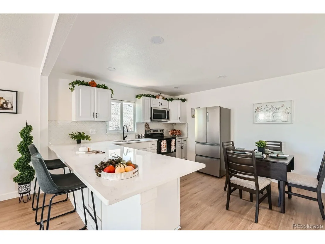 Photo of 486 Leona Dr