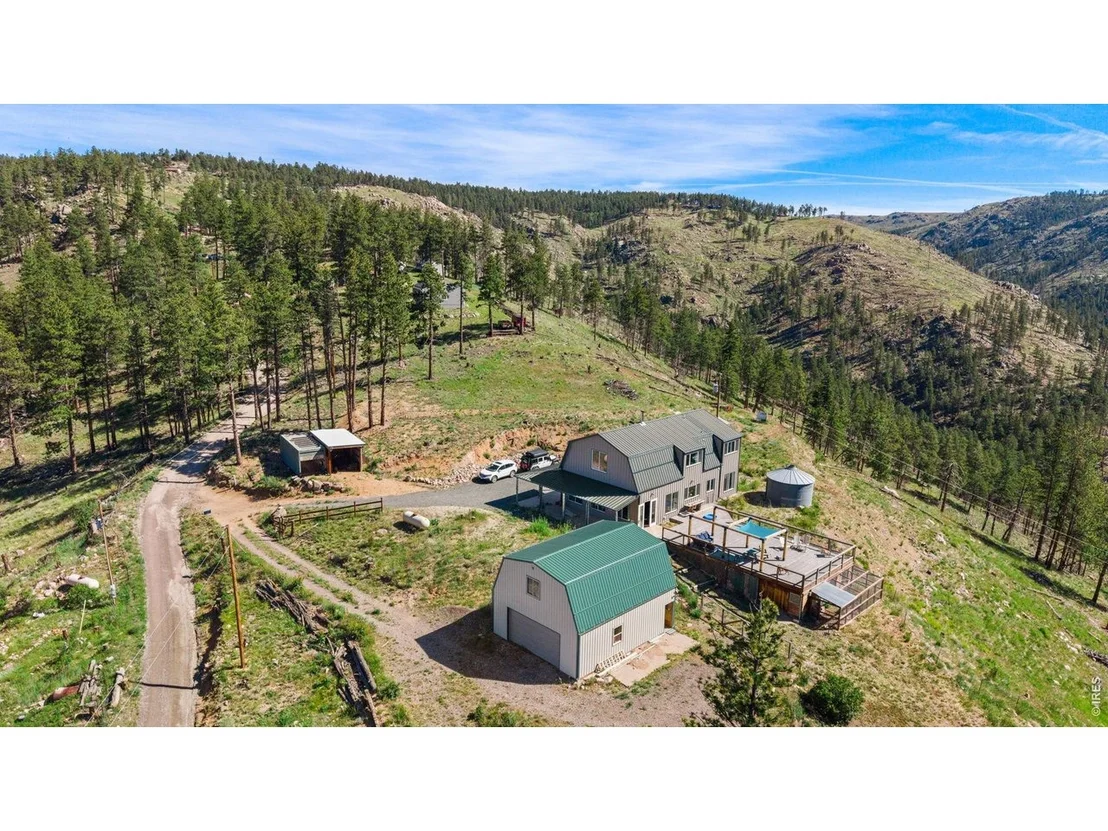 Photo of 1154 Redstone Dr