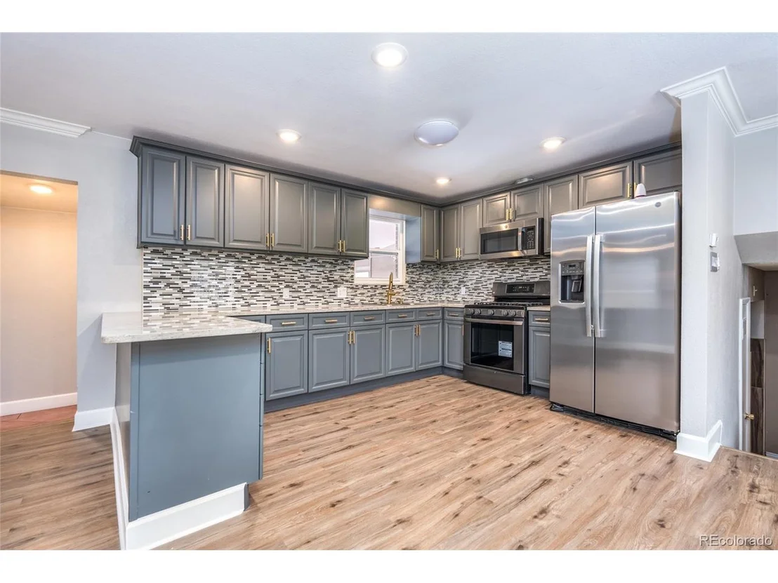 Photo of 4865 Scranton Ct