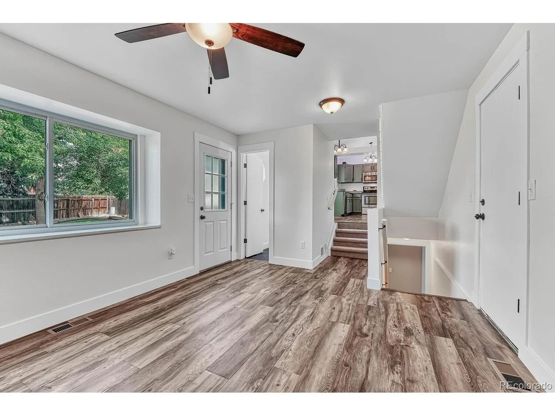 Photo of 10647 Kipling Way