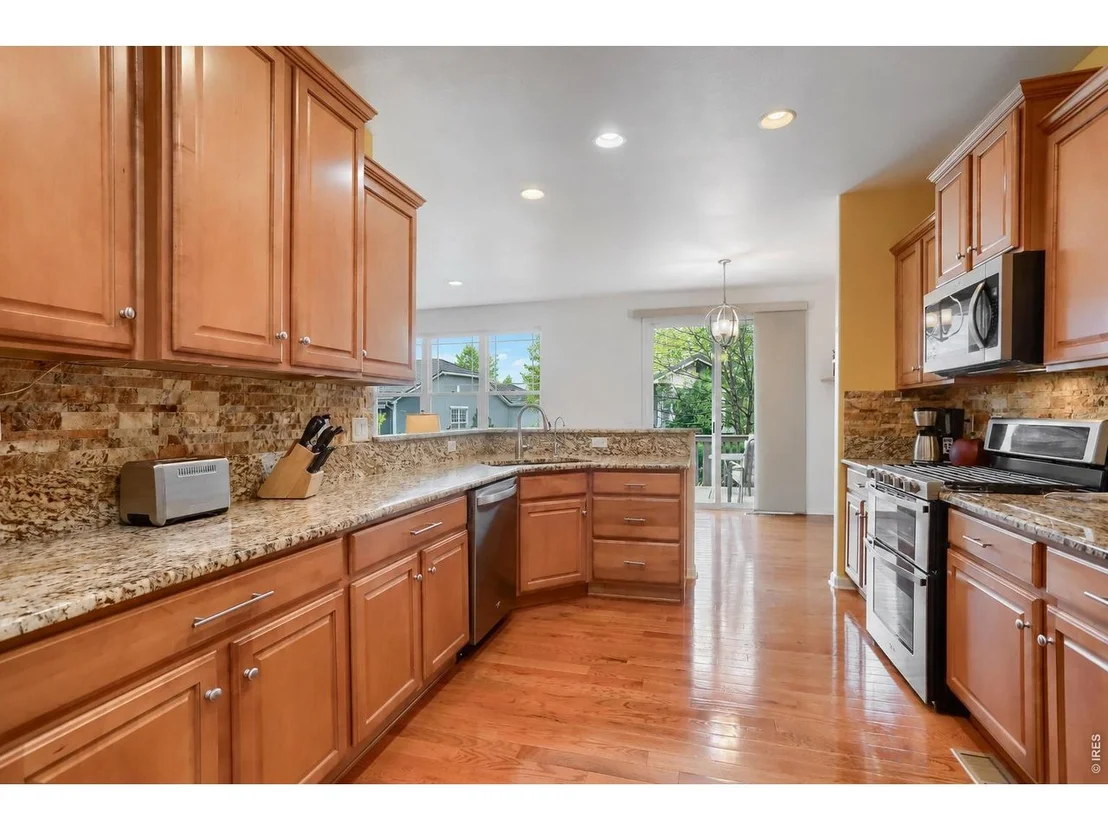 Photo of 16262 Red Mountain Way