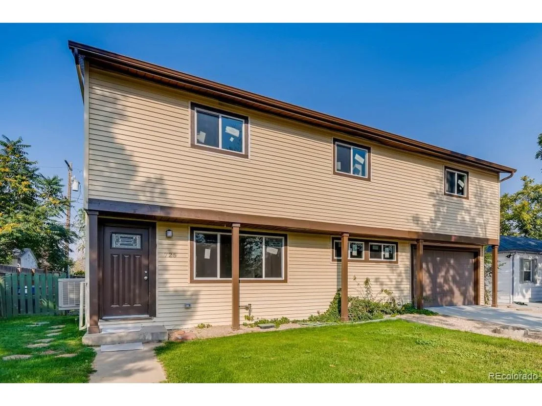 Photo of 725 Lansing St