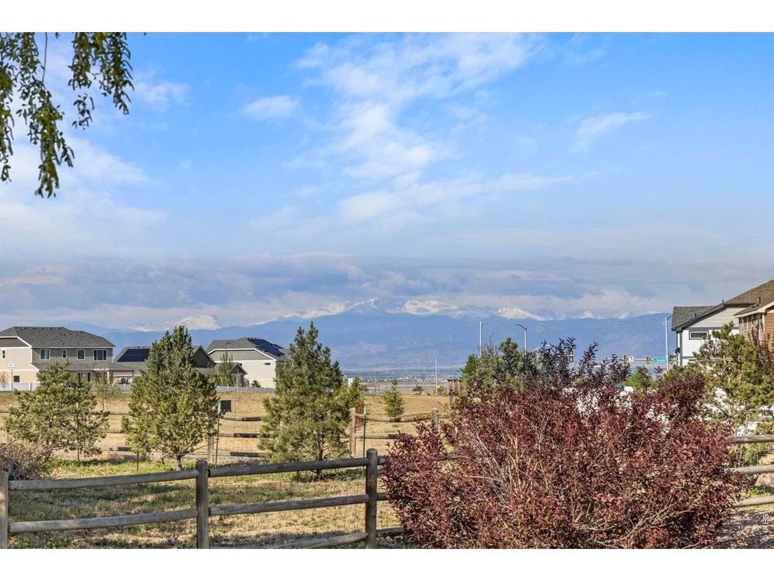 Photo of 1405 Fox Ridge Pkwy