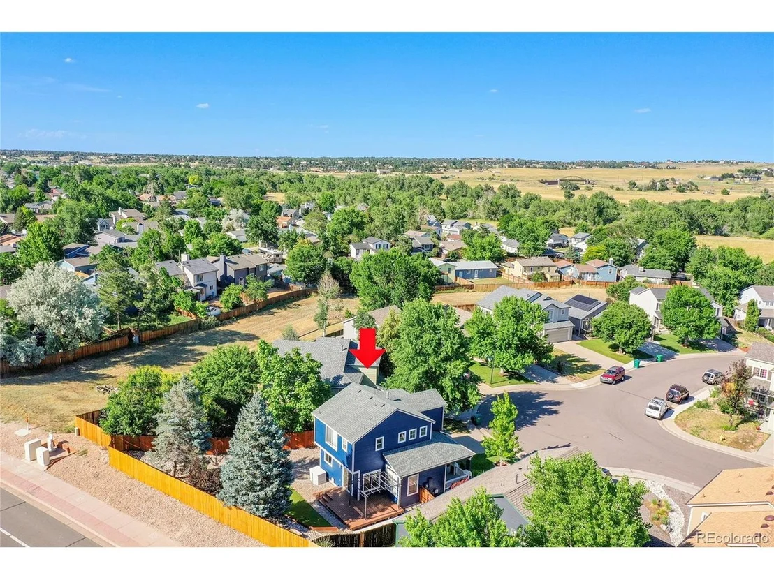 Photo of 8673 Cloverleaf Cir