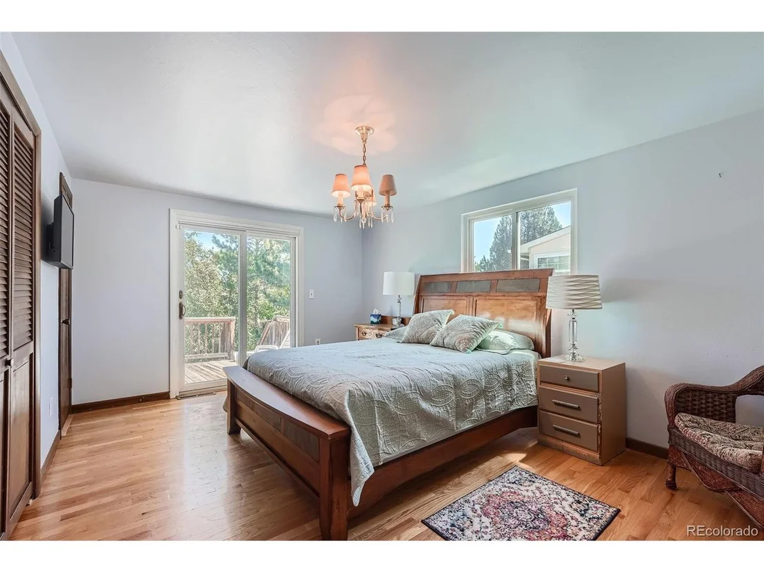 Photo of 9749 Sierra Dr