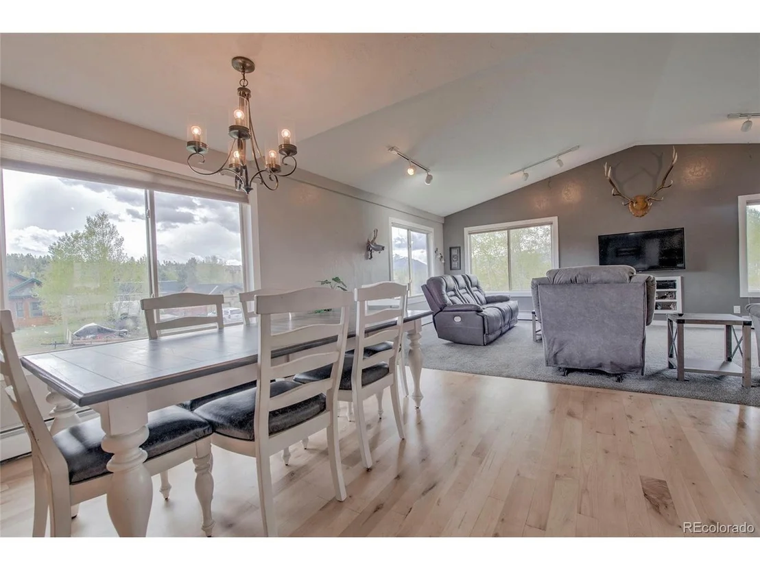 Photo of 231 Alpine Rd
