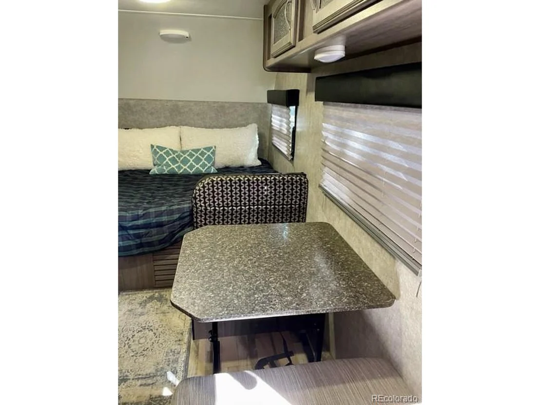 Photo of 694 Crow Valley Rd