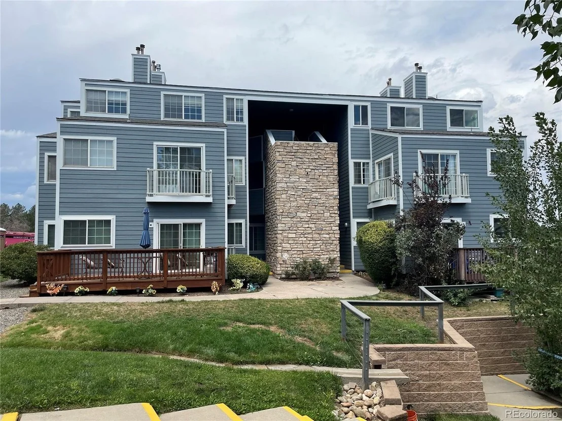 Photo of Unit 5 at 6830 Xavier Cir