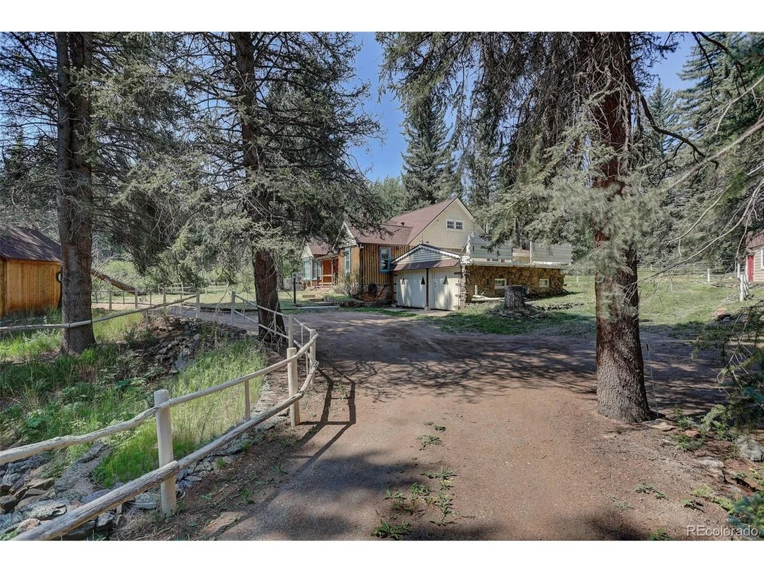 Photo of 28942 Shadow Mountain Dr