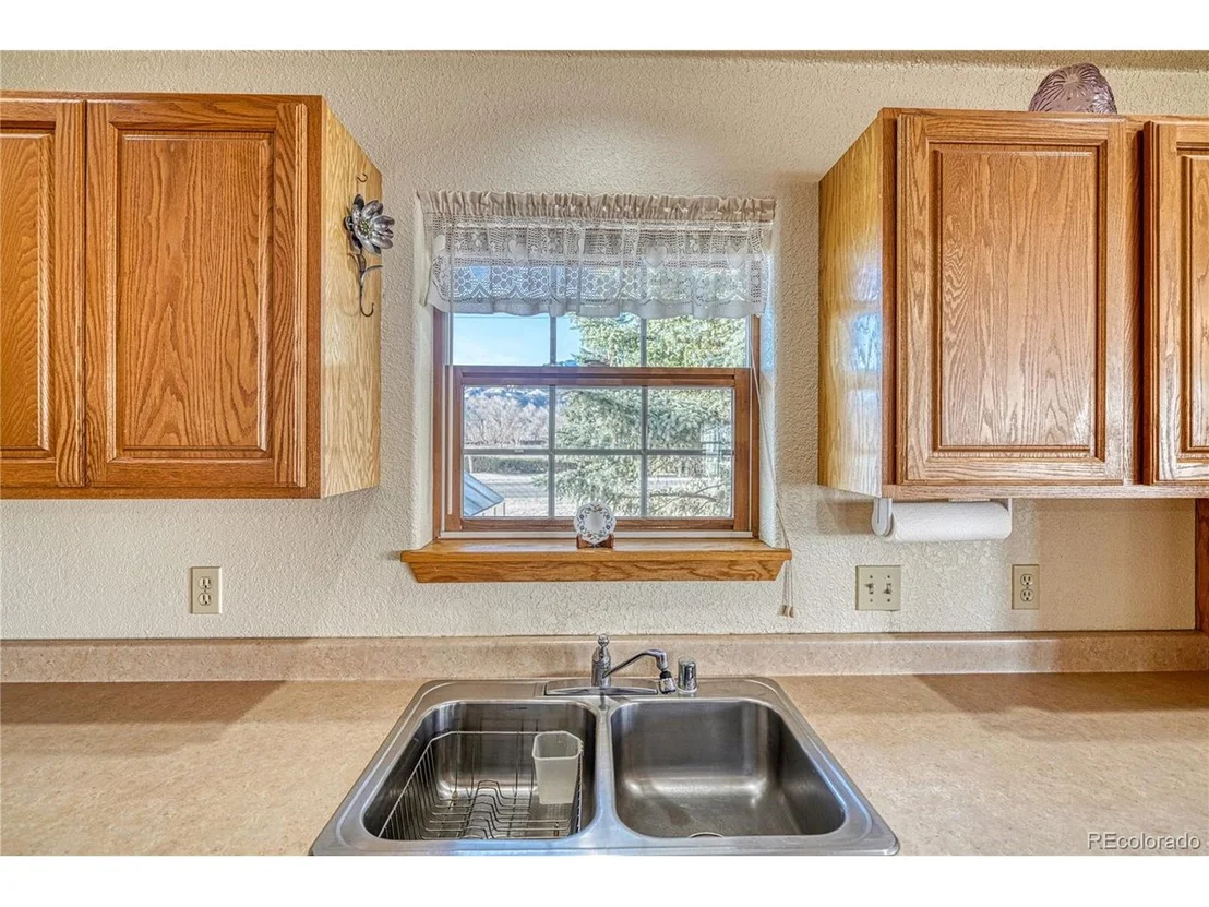 Photo of 1 Silver Spruce Dr