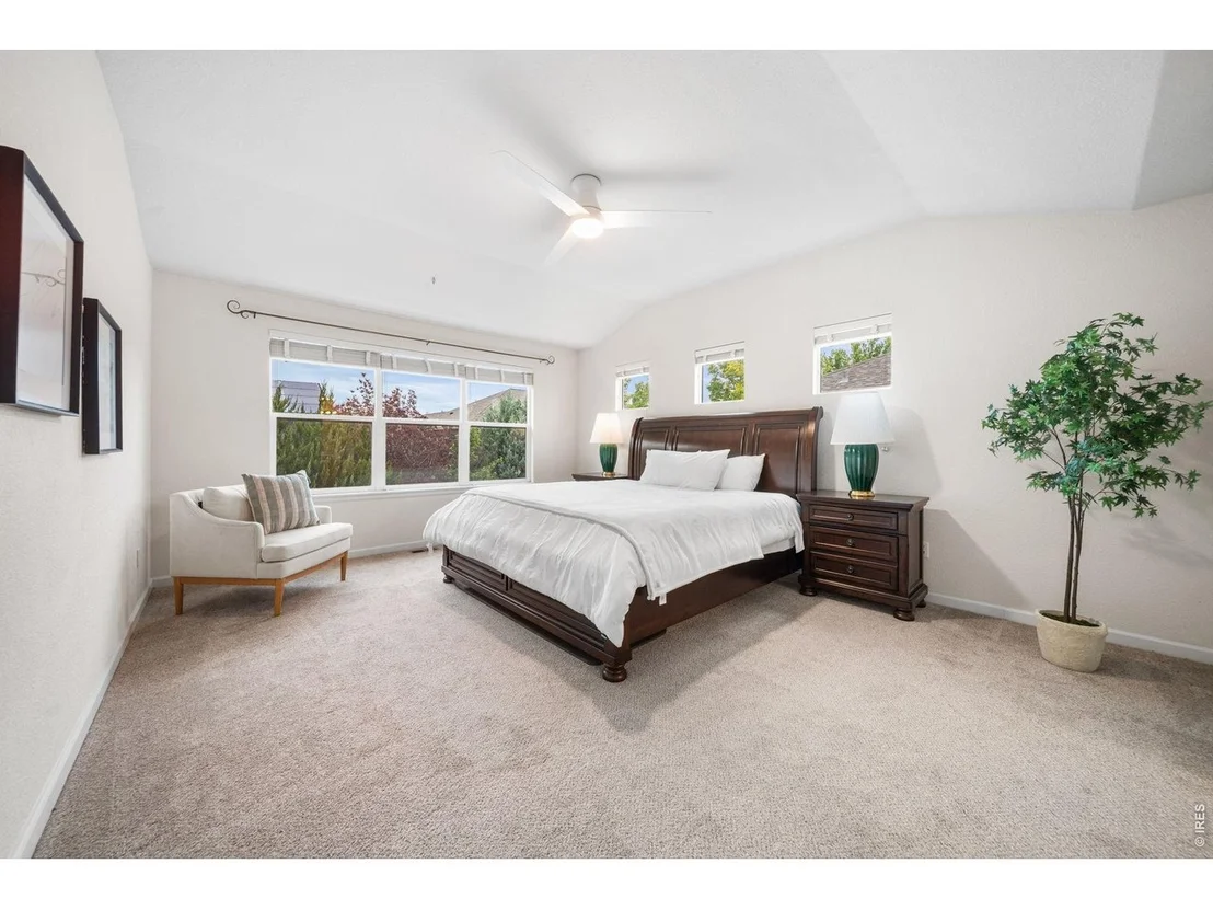 Photo of 3832 Observatory Dr
