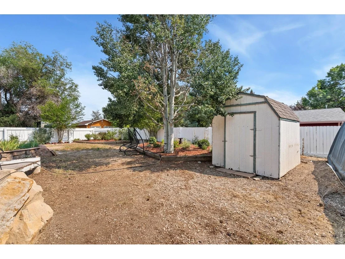 Photo of 335 Mountain View Dr