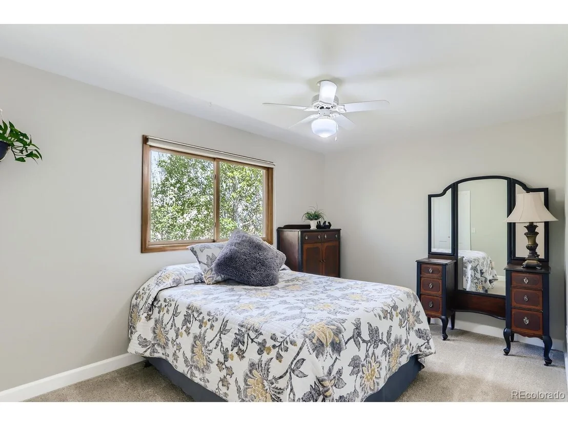 Photo of 2245 Bluebird Dr